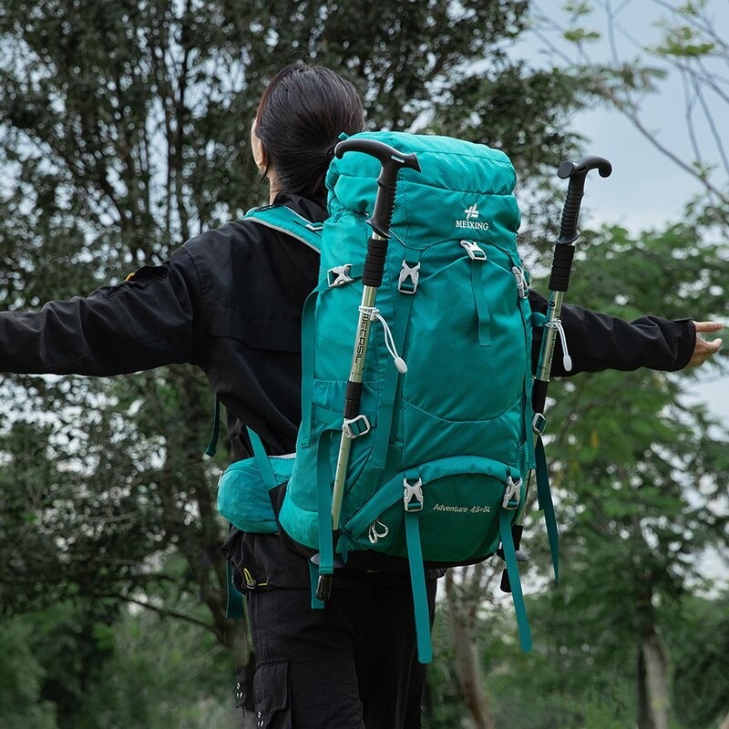 Zaino da trekking da 50 litri  - Outdoor Furniture recensione e prezzo